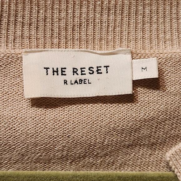 The Reset R Label Women’s Medium 100% Wool Beige Cropped Neutral Sweater - Picture 4 of 11